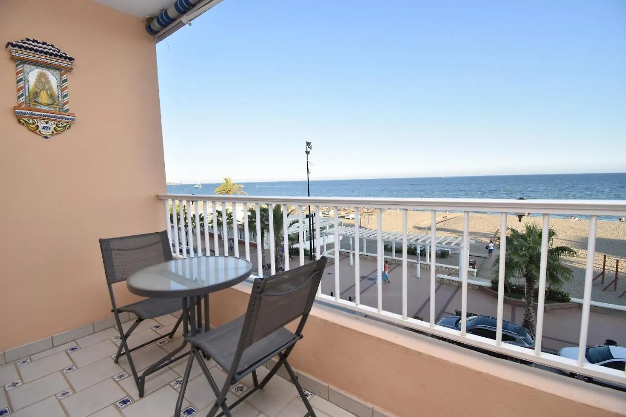 Apartment Apartamento Familiar Caracola Playa Fuengirola Spain